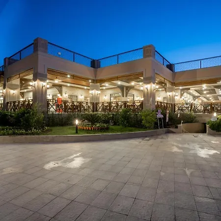 Club Felicia Village 5*
